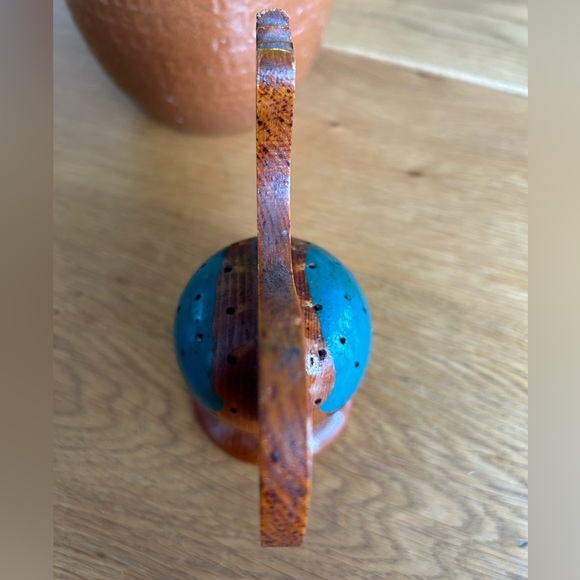 Vintage Folk Art Wooden Rooster Appetizer Tooth Pick Holder - Picture 3 of 4